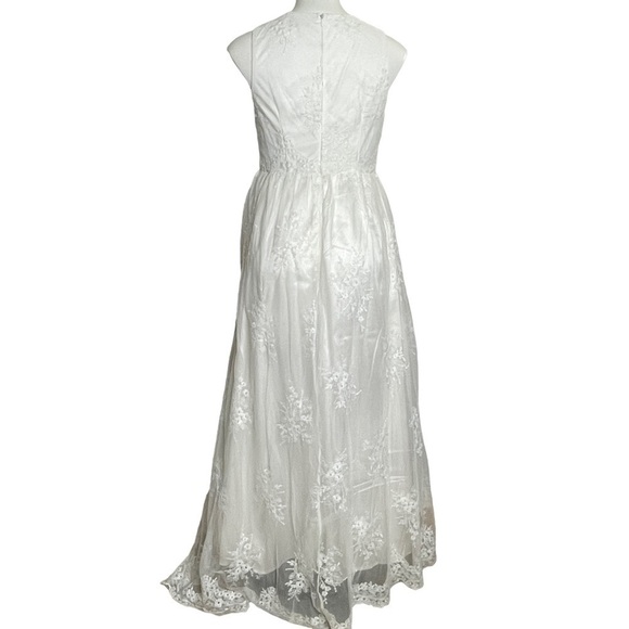 Southern Fried Chics white lace maxi dress medium - Picture 5 of 11